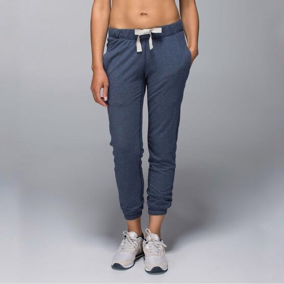 Lululemon Serenity Pant in Heathered Cadet Blue size 8 mid rise - Picture 1 of 15